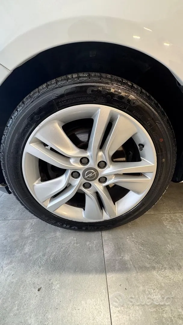 Opel Meriva 2017 photo 2