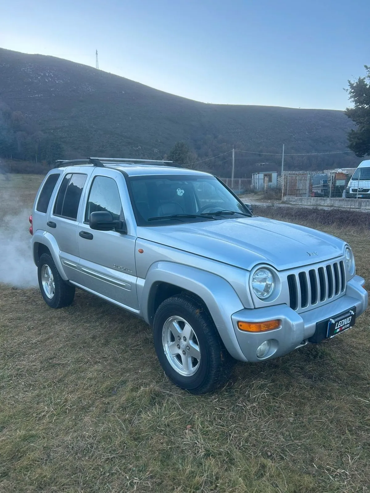 Jeep Cherokee 2005 photo 3