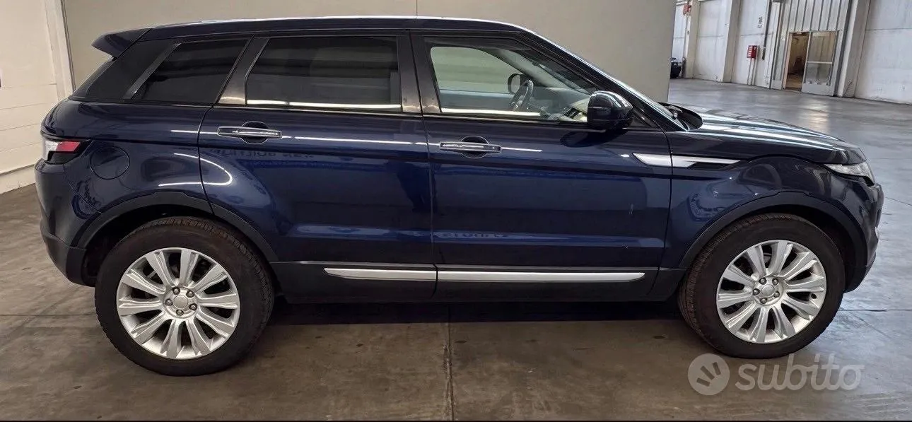 Land Rover Range Rover Evoque 2014 photo 3
