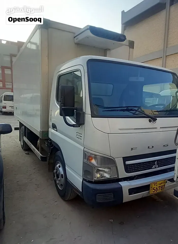Mitsubishi Canter 2019 photo 3