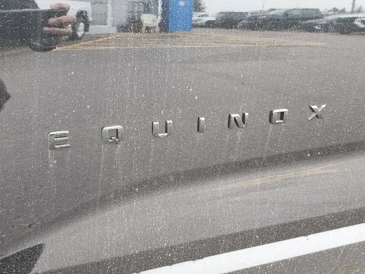 Chevrolet Equinox 2027 photo 5