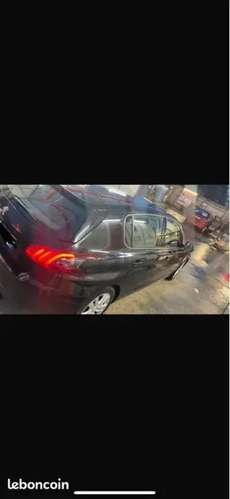 Peugeot 308 2018 photo 2