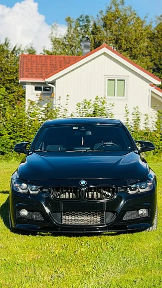 BMW 320D 2013 photo 2