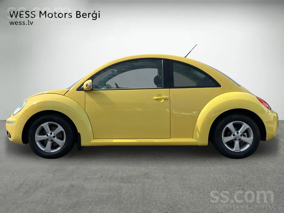 Volkswagen New Beetle 2009 photo 3