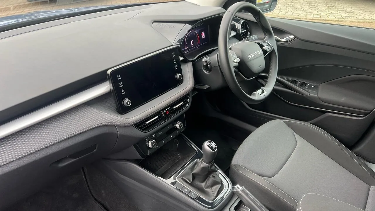 Skoda Fabia 2025 photo 2