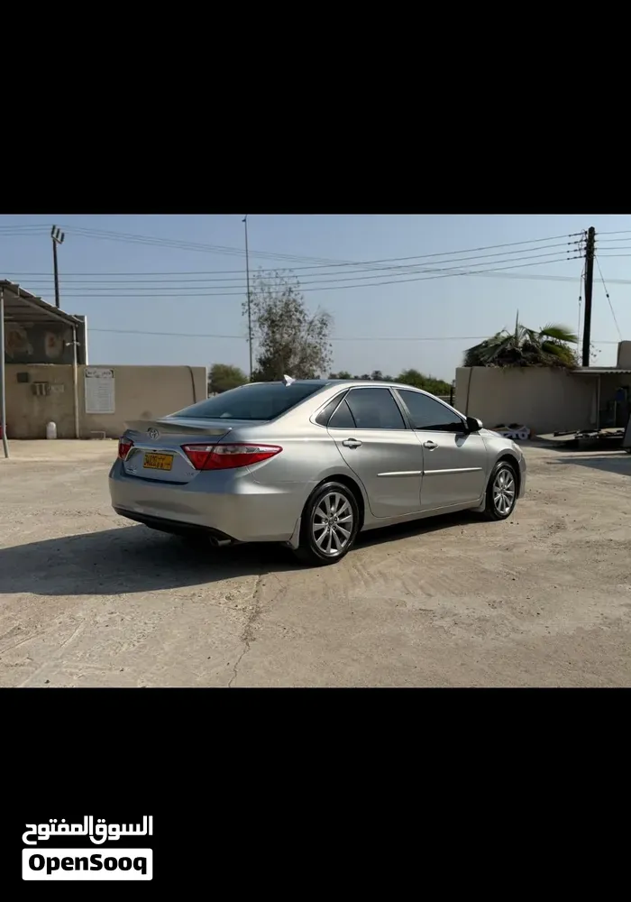 Toyota Camry 2017 photo 2
