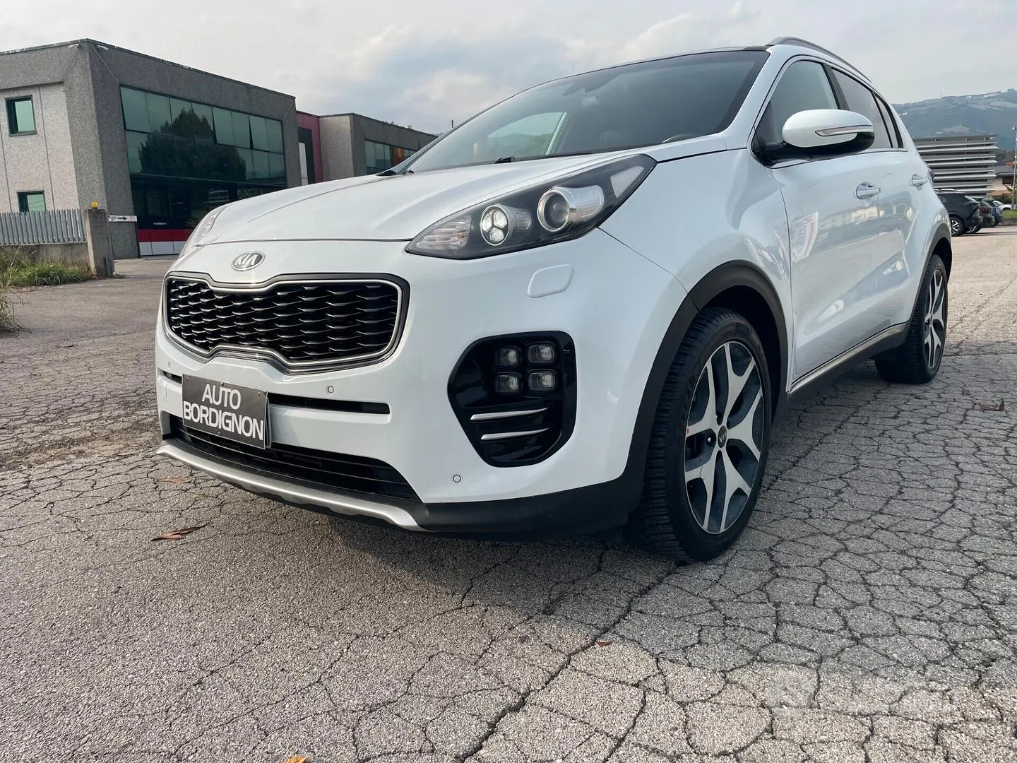 Kia Sportage 2017 photo 2