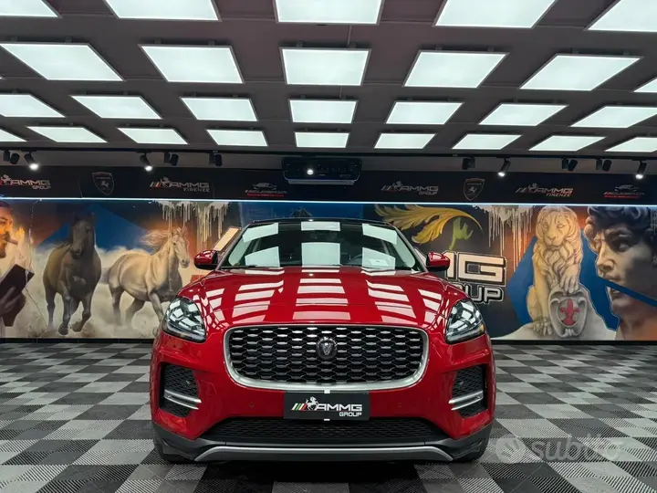 Jaguar E-Pace 2022 photo 2