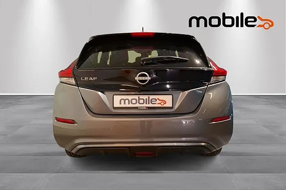 Nissan Leaf 2023 photo 4