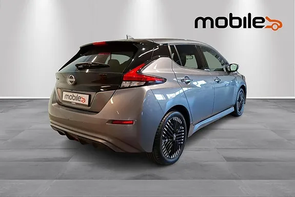 Nissan Leaf 2023 photo 3
