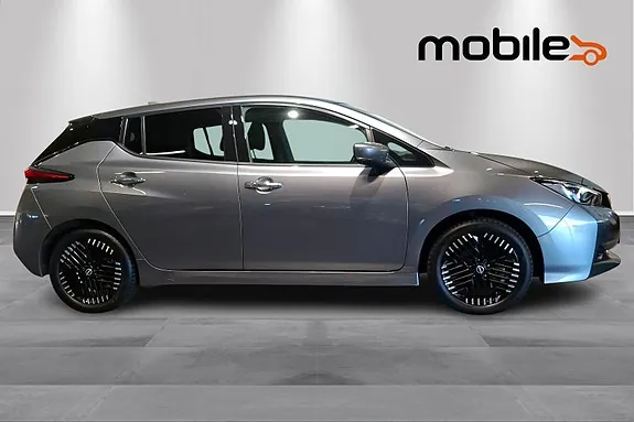 Nissan Leaf 2023 photo 2