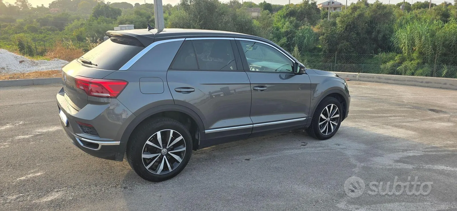 Volkswagen T-Roc 2019 photo 3