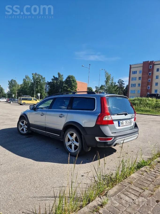 Volvo Xc70 2010 photo 3