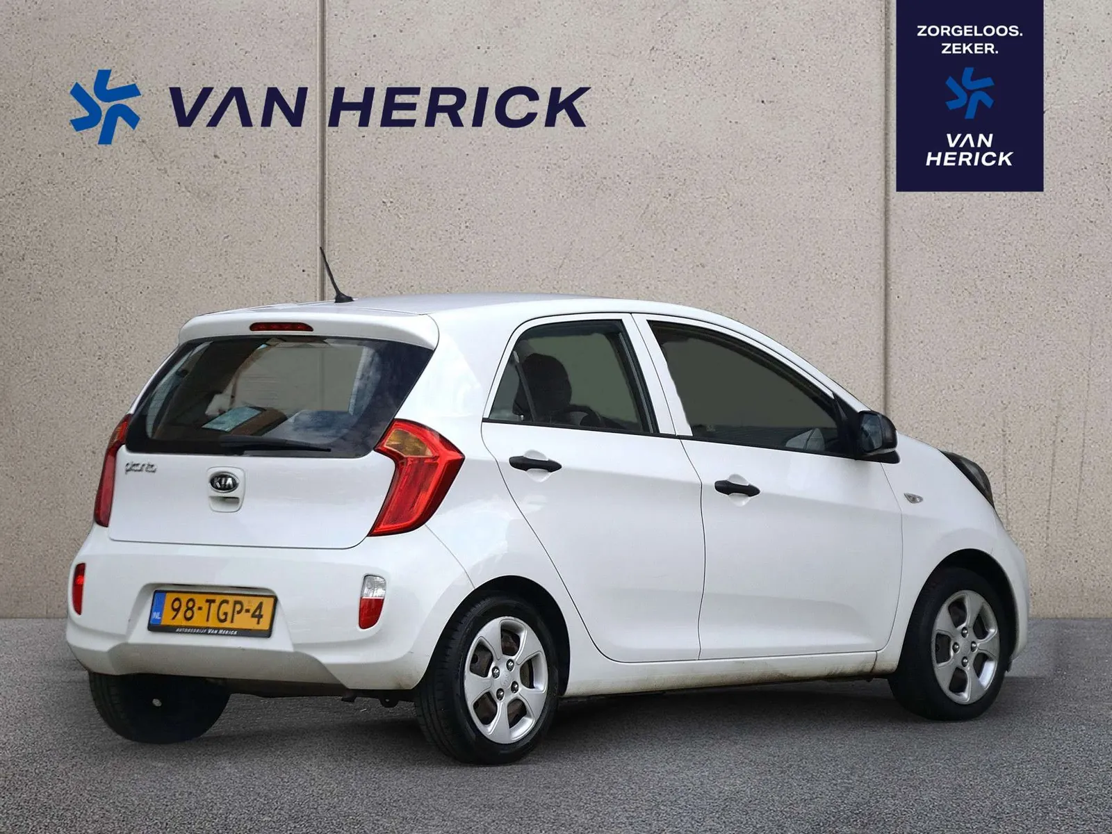 Kia Picanto 2012 photo 4