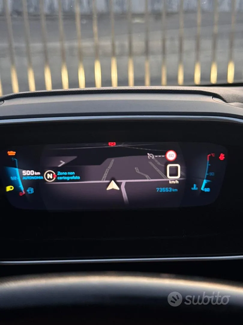 Peugeot 208 2020 photo 4