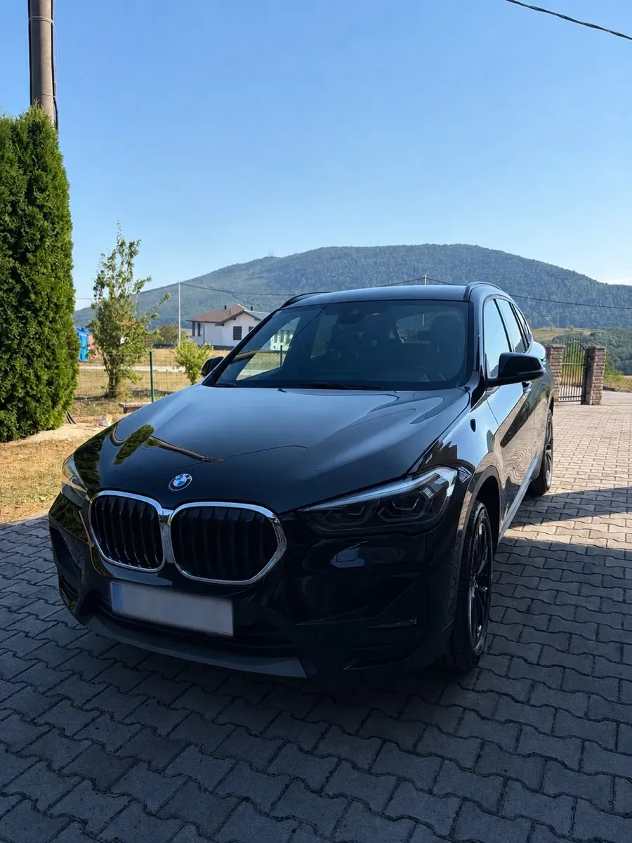 BMW X1 2022 photo 2