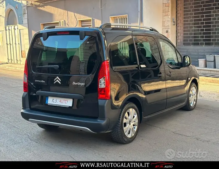 Citroen Berlingo 2011 photo 3