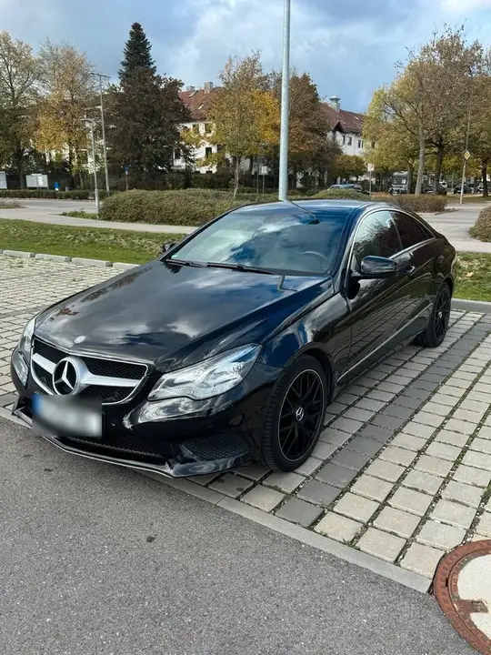 Mercedes-Benz E200 Coupé