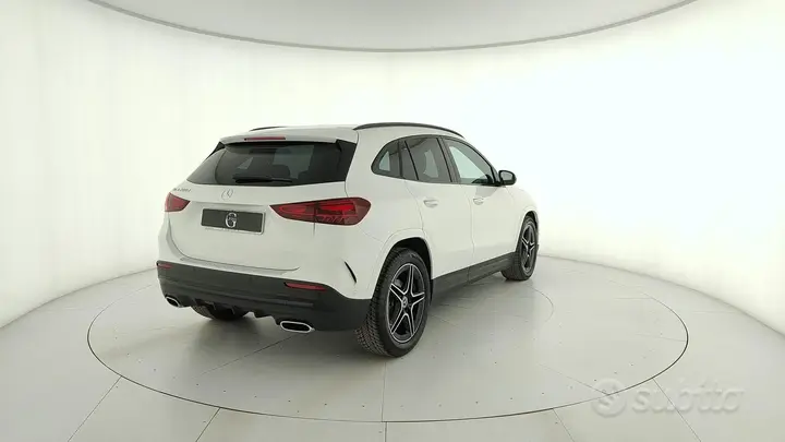 Mercedes-Benz Gla 2025 photo 3