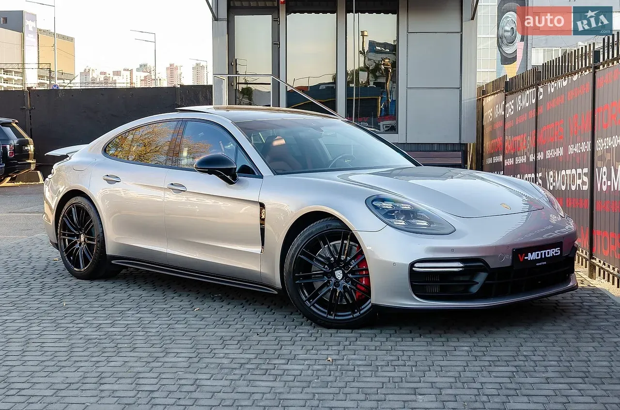 Porsche Panamera