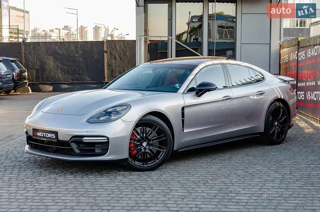 Porsche Panamera 2019 photo 2