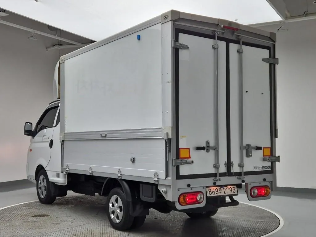 Hyundai Porte Ii 2024 photo 2