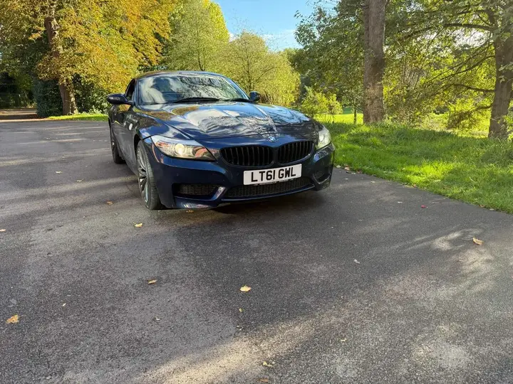 BMW Z4 2011 photo 3