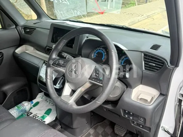 Mitsubishi Delica 2024 photo 5