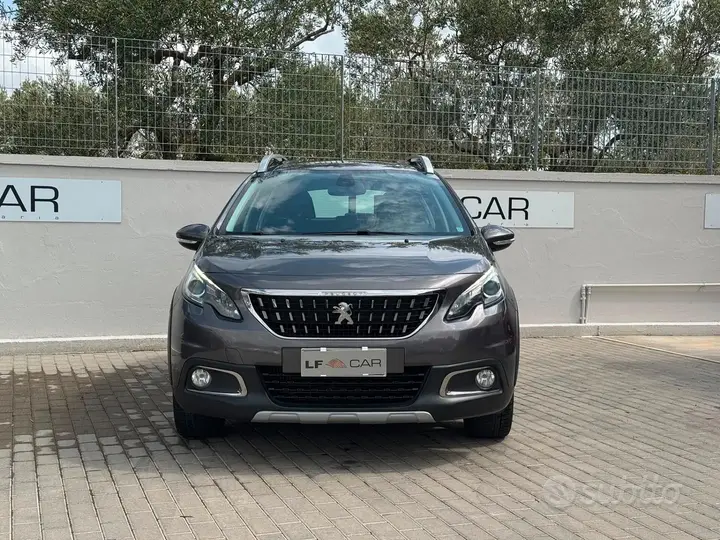 Peugeot 2008 2016 photo 2