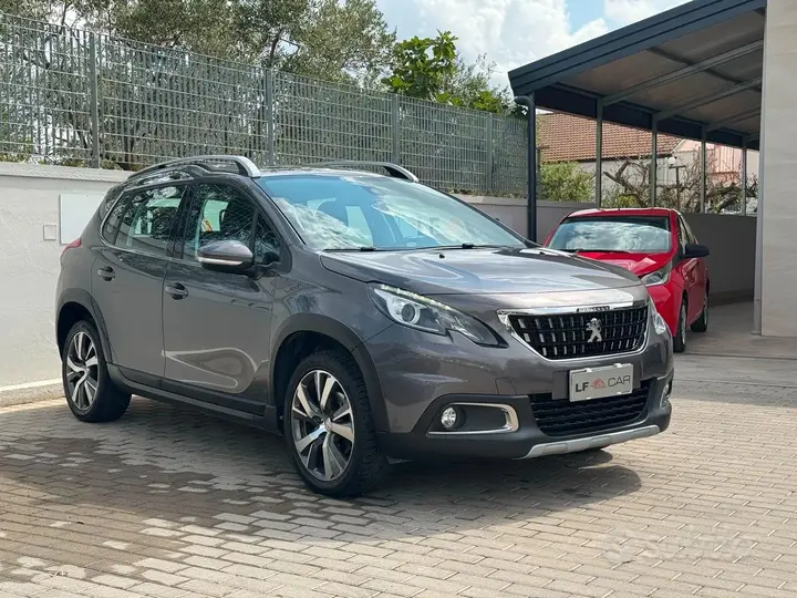 Peugeot 2008 2016 photo 3