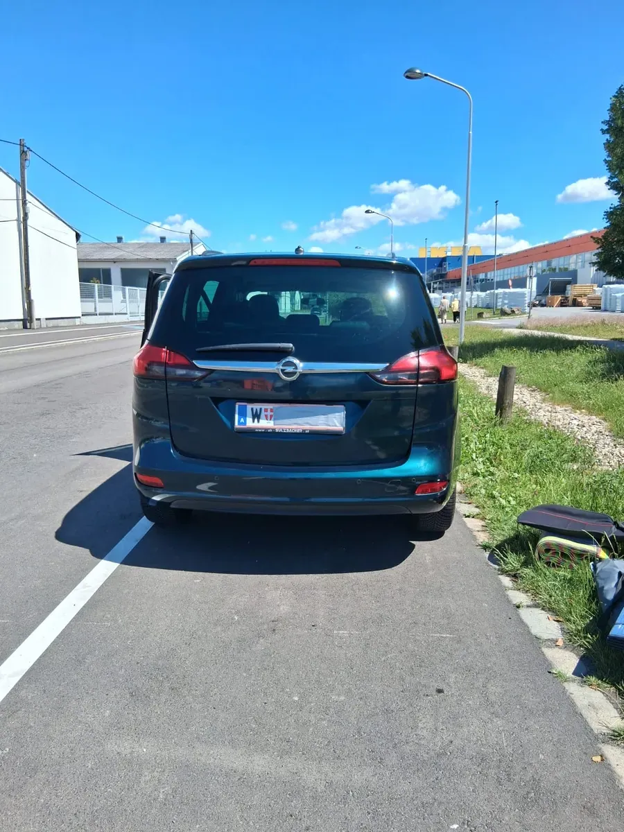 Opel Zafira Tourer 2015 photo 2