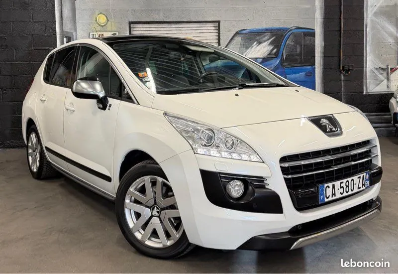 Peugeot 3008 2012 photo 2