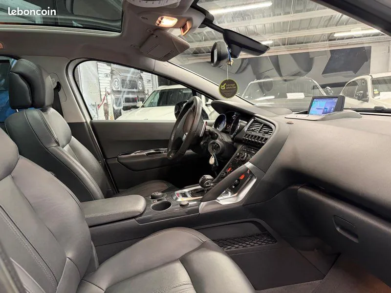 Peugeot 3008 2012 photo 5