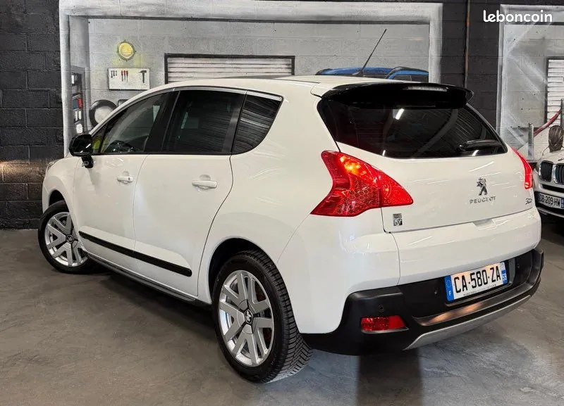 Peugeot 3008 2012 photo 3