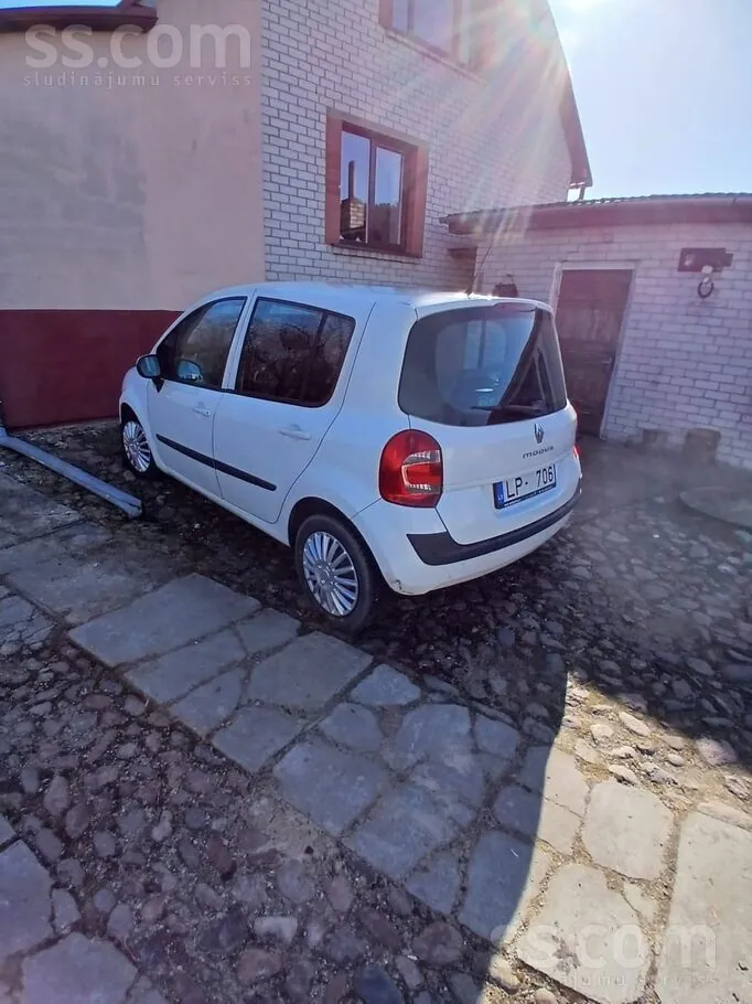 Renault Modus 2012 photo 3