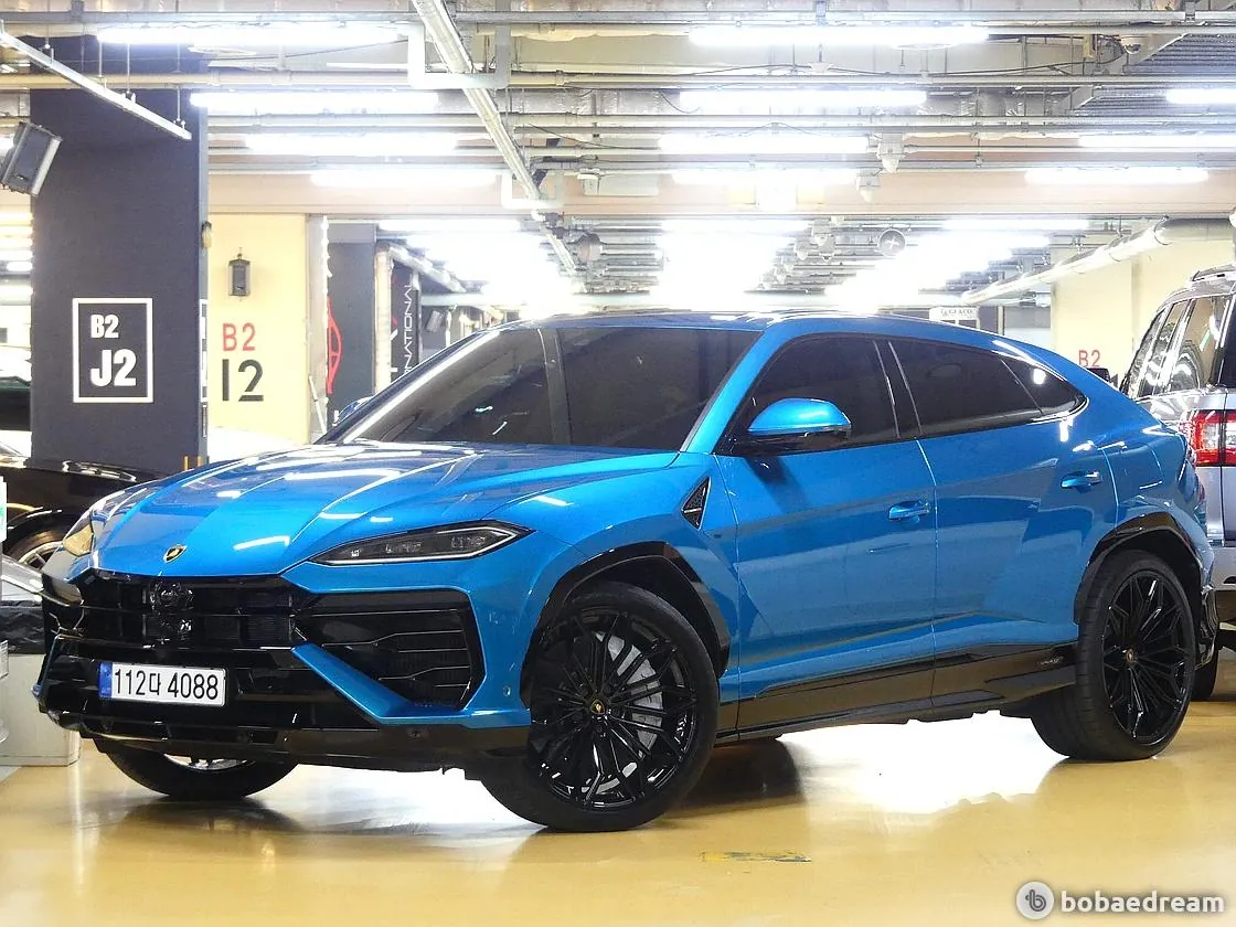Lamborghini Urus 2025 photo 2