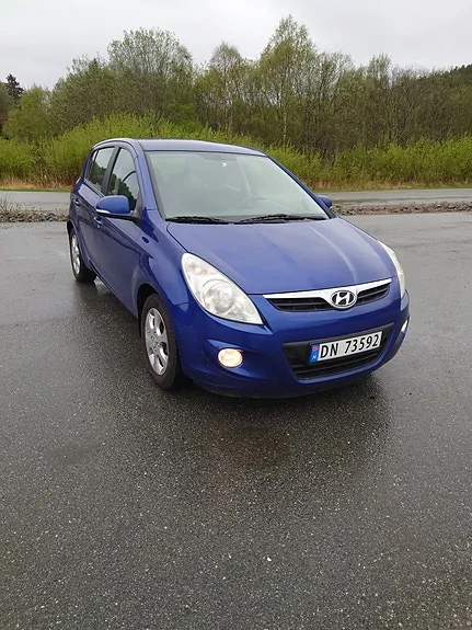 Hyundai I20 2011 photo 2