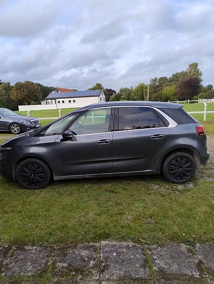 Citroen Grand C4 Picasso 2014 photo 5