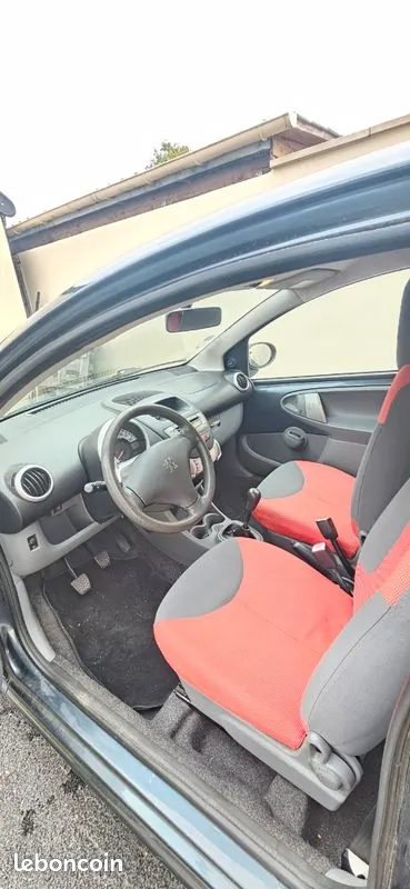 Peugeot 107 2007 photo 3