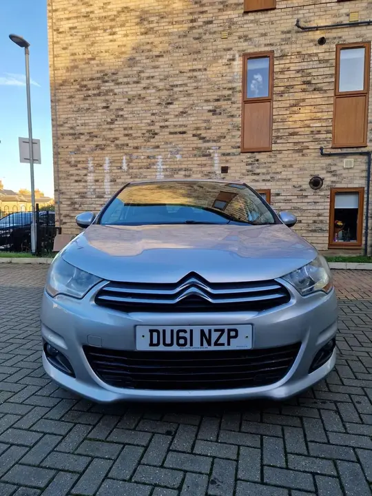 Citroen C4 2011 photo 3