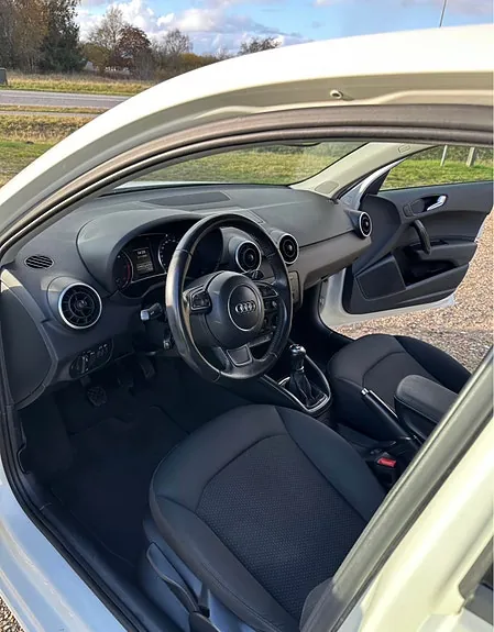 Audi A1 2014 photo 3