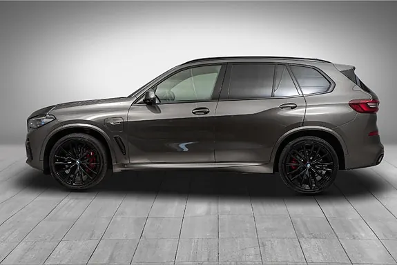 BMW X5 2023 photo 2