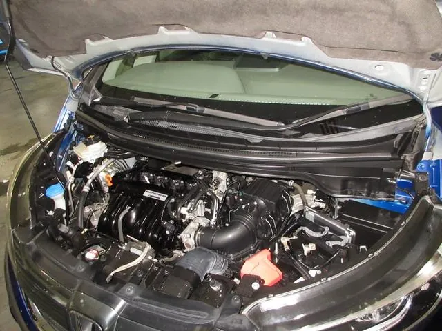 Honda Fit Hybrid 2018 photo 2