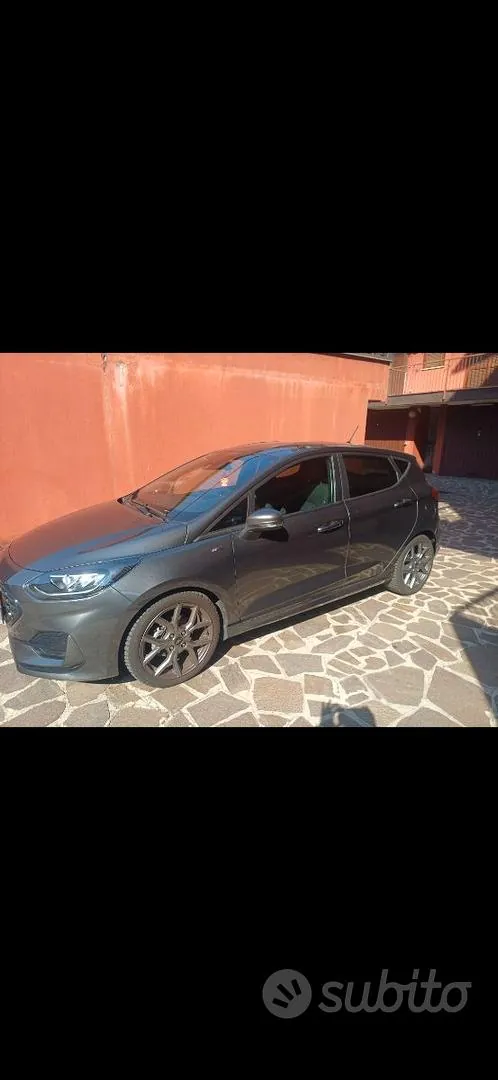 Ford Fiesta 2023 photo 2