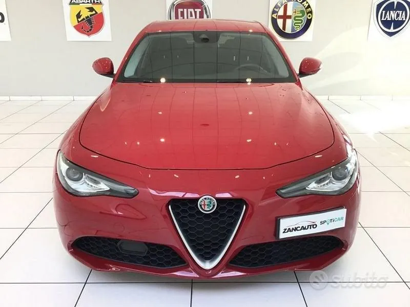 Alfa Romeo Giulia 2020 photo 4