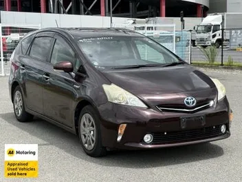 Toyota Prius 2013 photo 2
