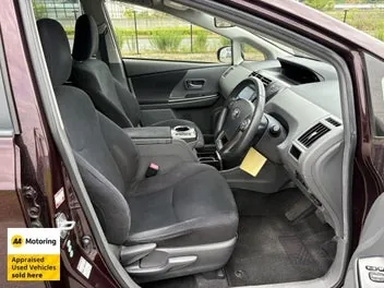 Toyota Prius 2013 photo 4