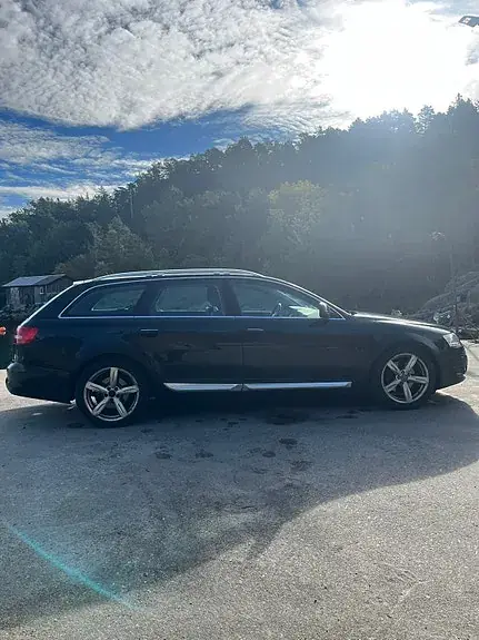 Audi A6 Allroad 2010 photo 2