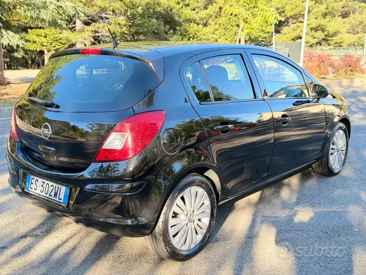 Opel Corsa 2013 photo 5