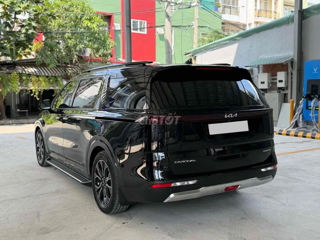Kia Carnival 2023 photo 4